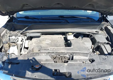 2014 Nissan Pathfinder Sv z USA, uszkodzony, nr VIN 5N1AR2MM9EC732714